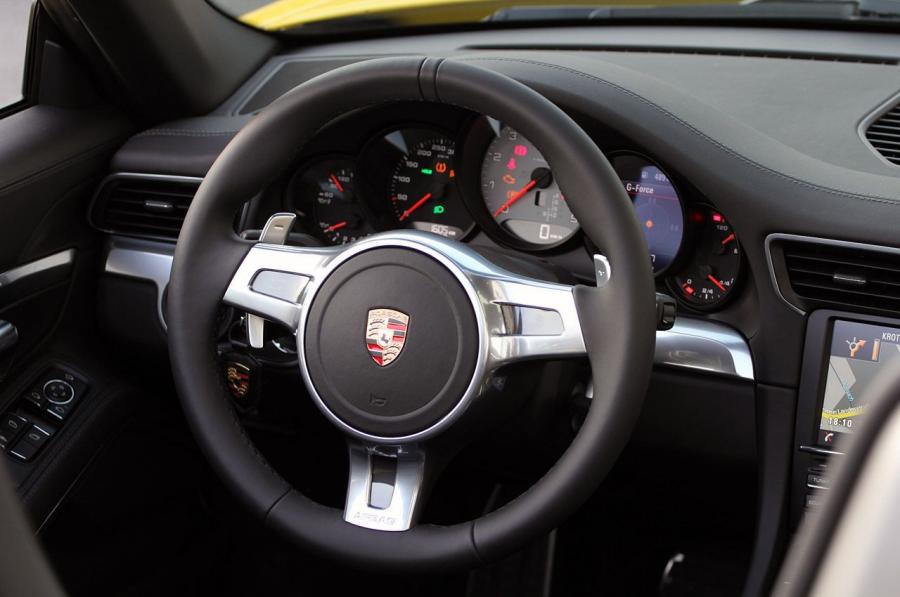  Porsche 911 Carrera 4S 2013 года  (фото 60 из 82)